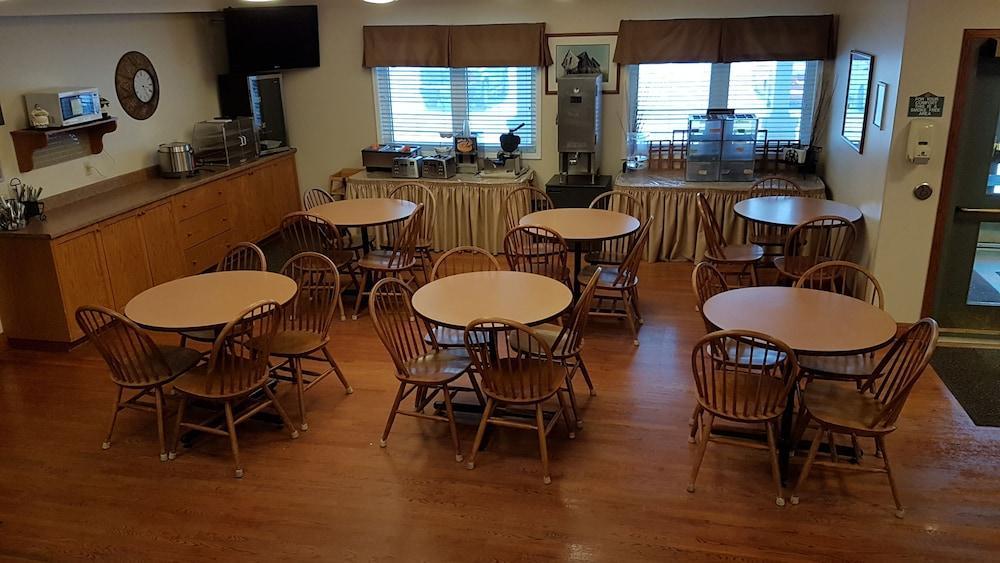 Coastal Inn Halifax - Bayers Lake Timberlea Экстерьер фото