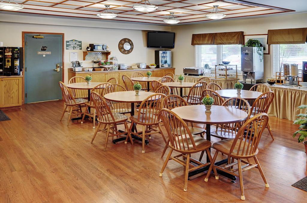 Coastal Inn Halifax - Bayers Lake Timberlea Экстерьер фото